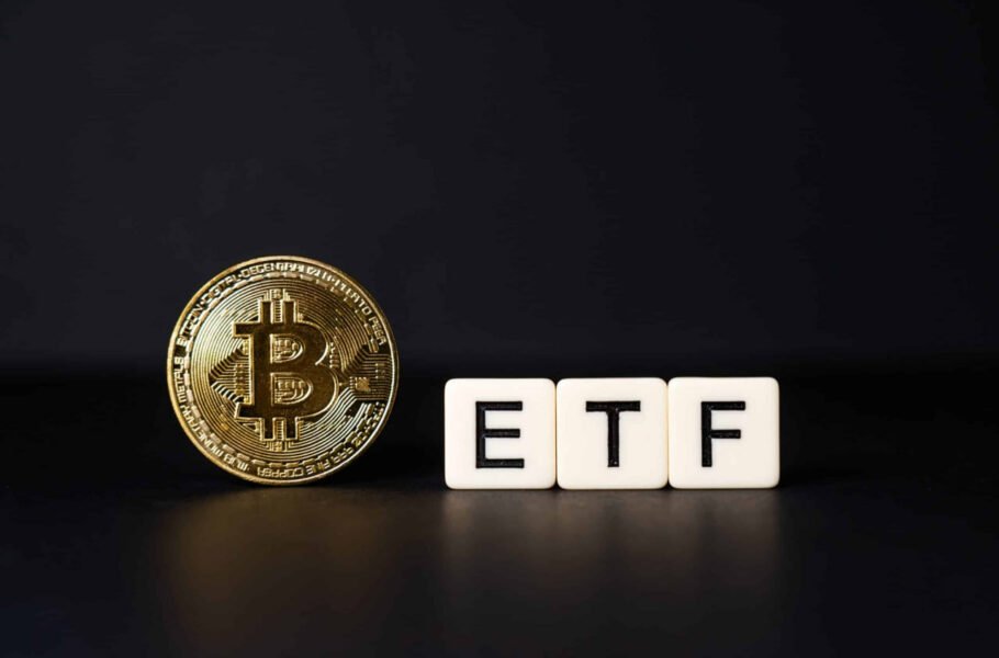 لورس :حجم معاملات ETFهای بیت‌ کوین در روز اول دریافت مجوز به ۴٫۶ میلیارد دلار رسید