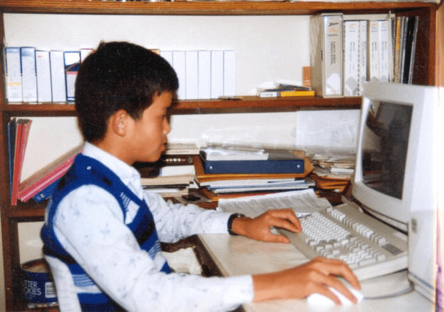 دوران کودکی، نوجوانی و تحصیل ژائو
