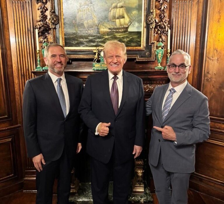 لورس :از همکاری ریپل با چین لینک تا ملاقات مدیران آن با ترامپ! رشد جدیدی در انتظار XRP است؟