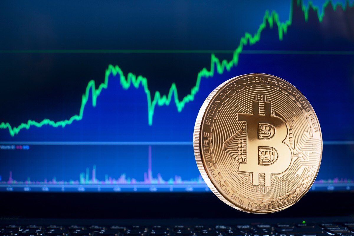 مسیر بیت کوین به سمت۱۰۰ هزار دلار؛ آخرین وضعیت بازار رمزارزها در جهان