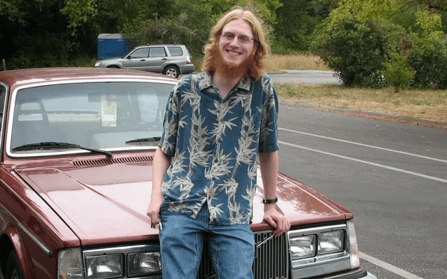 داستان روز پیتزای بیت کوین چیست؟ ماجرای دو پیتزا ۷۵ هزار میلیارد تومانی!