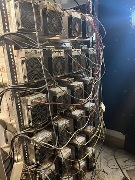 لورس : شیراز برا ی قاچاقیچان رمز ارز ناامن شد