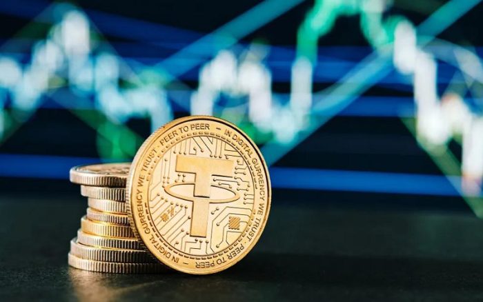 تتر: نجات‌بخش اقتصاد ایران در بحران؟