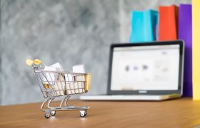 لورس :ایده برای آنلاین شاپ با سرمایه کم (بهترین های سال ۱۴۰۴)