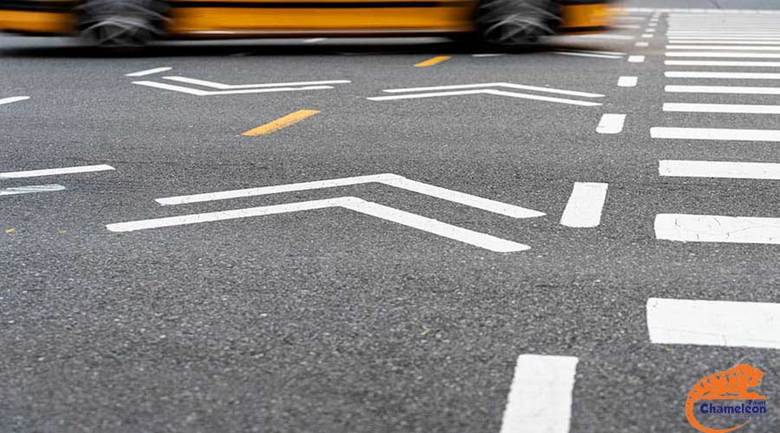 انتخاب رنگ ترافیکی مناسب بر اساس شرایط پروژه